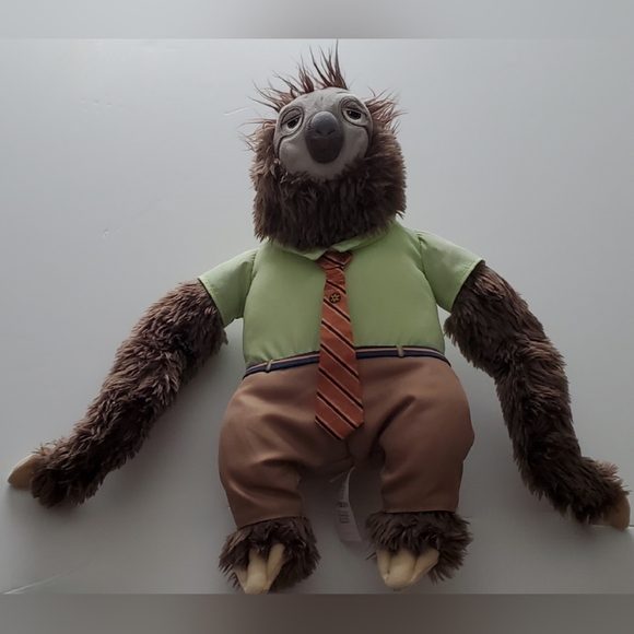 Disney Store Zootopia DMV Flash Slothmore 16" Plush Stuffed Animal - EUC - Picture 4 of 10